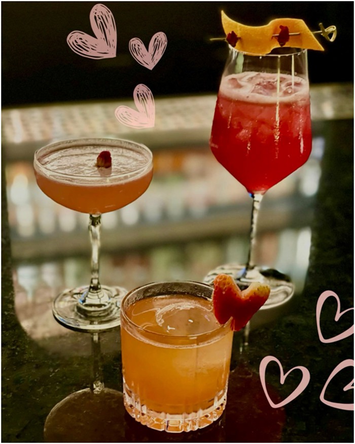 cocktails at Sloan's on 2nd