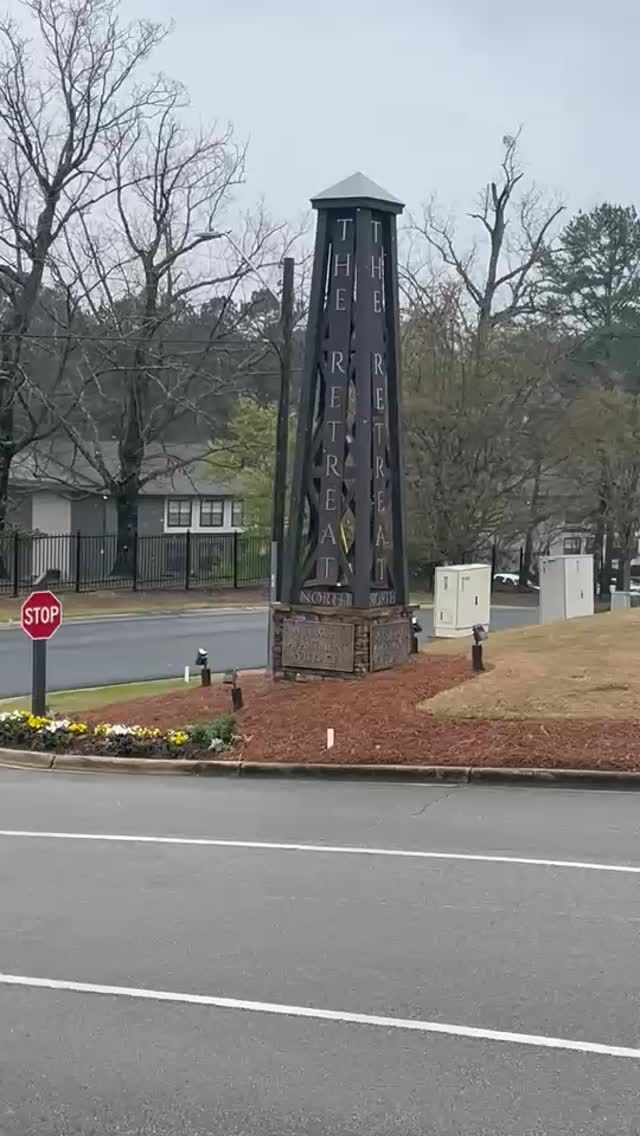 Snow Flurries at the Retreat! ❄☃️🌨⛄